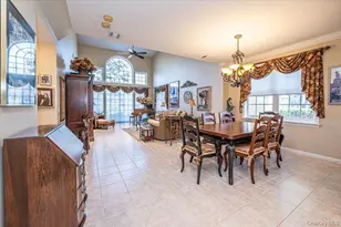 420 Florencia Pl, Melville, NY 11747 - Photo 8