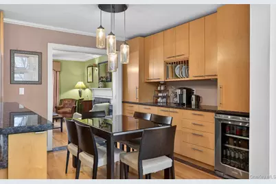 3 N Avalon Road, Great Neck, NY 11021 - Photo 16