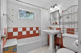 3 N Avalon Rd, Great Neck, NY 11021 - Photo 42