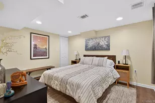 3 N Avalon Rd, Great Neck, NY 11021 - Photo 46