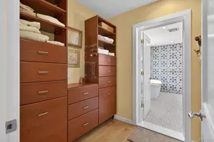 3 N Avalon Rd, Great Neck, NY 11021 - Photo 30