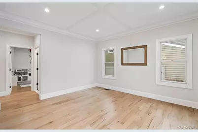 43 Voorhis Drive, Old Bethpage, NY 11804 - Photo 4