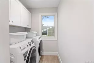 43 Voorhis Dr, Old Bethpage, NY 11804 - Photo 20