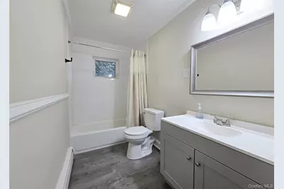 325 Dunton Avenue, Patchogue, NY 11772 - Photo 14