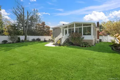 20 Vista Road, Plainview, NY 11803 - Photo 36