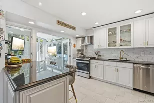 20 Vista Rd, Plainview, NY 11803 - Photo 12