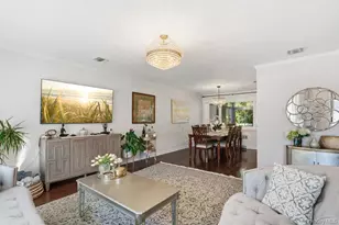 20 Vista Rd, Plainview, NY 11803 - Photo 6