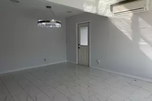 1 Munro Blvd, Valley Stream, NY 11581 - Photo 4