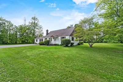 89 Brown Road, Wappingers Falls, NY 12590 - Photo 2