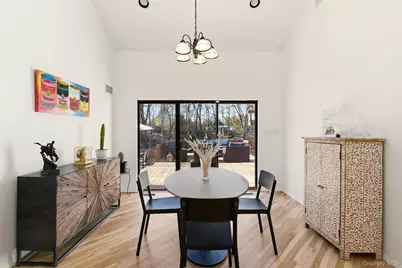 5 Waterford Way, Syosset, NY 11791 - Photo 16