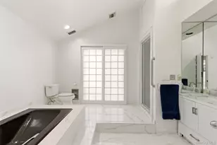 5 Waterford Way, Syosset, NY 11791 - Photo 24