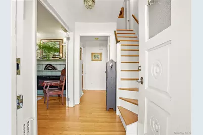 1035 Shore Acres Drive, Mamaroneck, NY 10543 - Photo 2