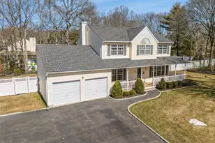 9 Village Dr, Medford, NY 11763 - Photo 38