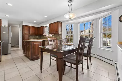 9 Village Drive, Medford, NY 11763 - Photo 10