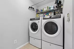 9 Village Dr, Medford, NY 11763 - Photo 24