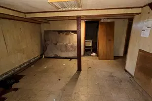 495 Rose Ave, West Hempstead, NY 11552 - Photo 16