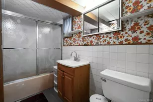 240-11 88th Ave, Bellerose, NY 11426 - Photo 34