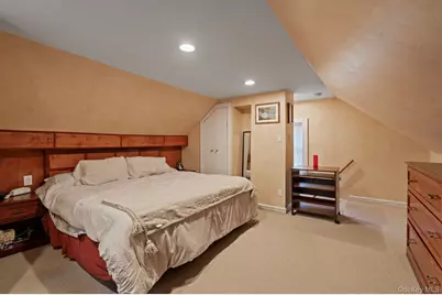 24011 88th Avenue, Bellerose, NY 11426 - Photo 28