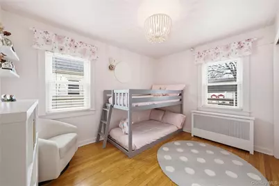 3031 Lowell Avenue, Wantagh, NY 11793 - Photo 18