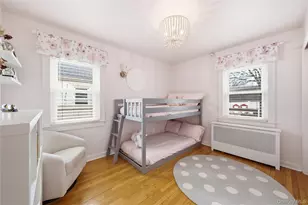 3031 Lowell Ave, Wantagh, NY 11793 - Photo 18