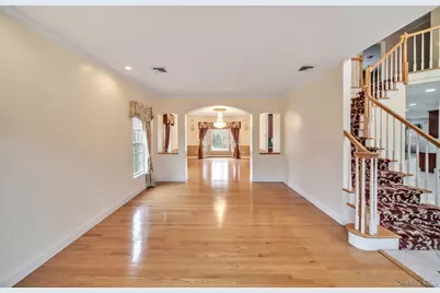 25 Charnwood Drive, Suffern, NY 10901 - Photo 4