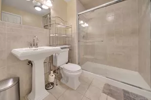 25 Charnwood Dr, Suffern, NY 10901 - Photo 22