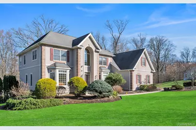 25 Charnwood Drive, Suffern, NY 10901 - Photo 30