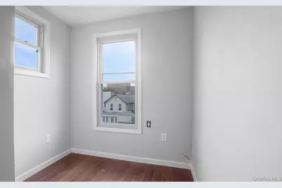 2040 Washington Avenue, Bronx, NY 10457 - Photo 12