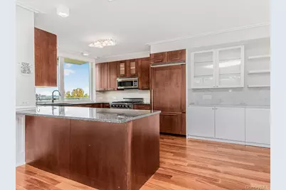 640 W 237th Street #7D, Bronx, NY 10463 - Photo 6