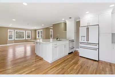 357 Deer Park Road, Dix Hills, NY 11746 - Photo 12