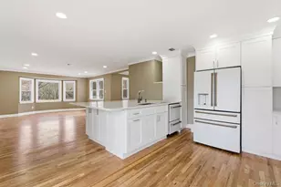 357 Deer Pk Rd, Dix Hills, NY 11746 - Photo 12