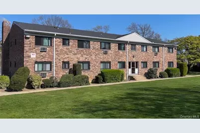 407 East Main Street #1B, Bay Shore, NY 11706 - Photo 1