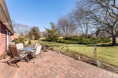 506 Drew Drive, Saint James, NY 11780 - Photo 18