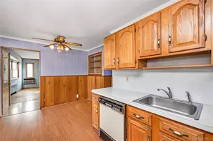 172 Glengariff Rd, Massapequa Park, NY 11762 - Photo 18