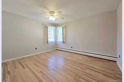 5 Hancock Street, Smithtown, NY 11787 - Photo 6