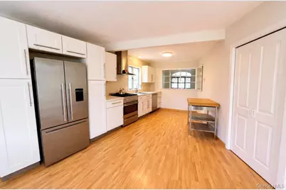 296 Bay Avenue, Patchogue, NY 11772 - Photo 8