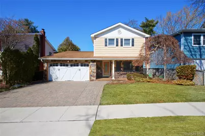 119 Radcliff Avenue, Port Washington, NY 11050 - Photo 1