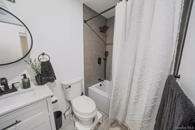 17 Fairway Drive, Manorville, NY 11949 - Photo 20