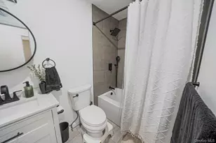 17 Fairway Dr, Manorville, NY 11949 - Photo 20