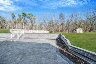 17 Fairway Dr, Manorville, NY 11949 - Photo 46