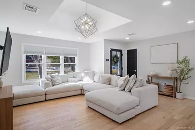 17 Fairway Drive, Manorville, NY 11949 - Photo 16