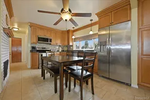 25 Gleaner Ln, Levittown, NY 11756 - Photo 10