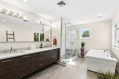 4 Polo Grounds Lane, East Quogue, NY 11942 - Photo 12