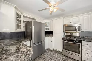 3647 Bernard Dr, Wantagh, NY 11793 - Photo 10