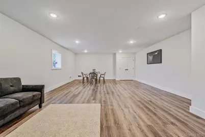 243 Mott Street, Oceanside, NY 11572 - Photo 4