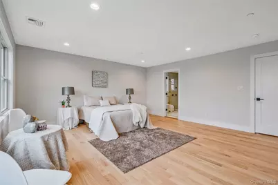 243 Mott Street, Oceanside, NY 11572 - Photo 28