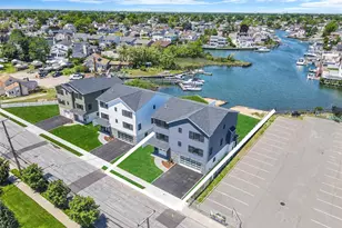 243 Mott St, Oceanside, NY 11572 - Photo 44