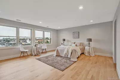 243 Mott Street, Oceanside, NY 11572 - Photo 26