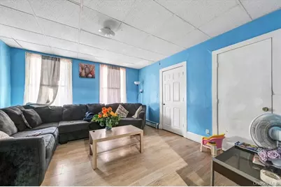 100 Carson Avenue, Newburgh, NY 12550 - Photo 4