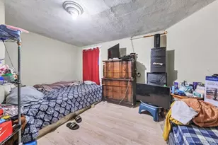 100 Carson Ave, Newburgh, NY 12550 - Photo 10